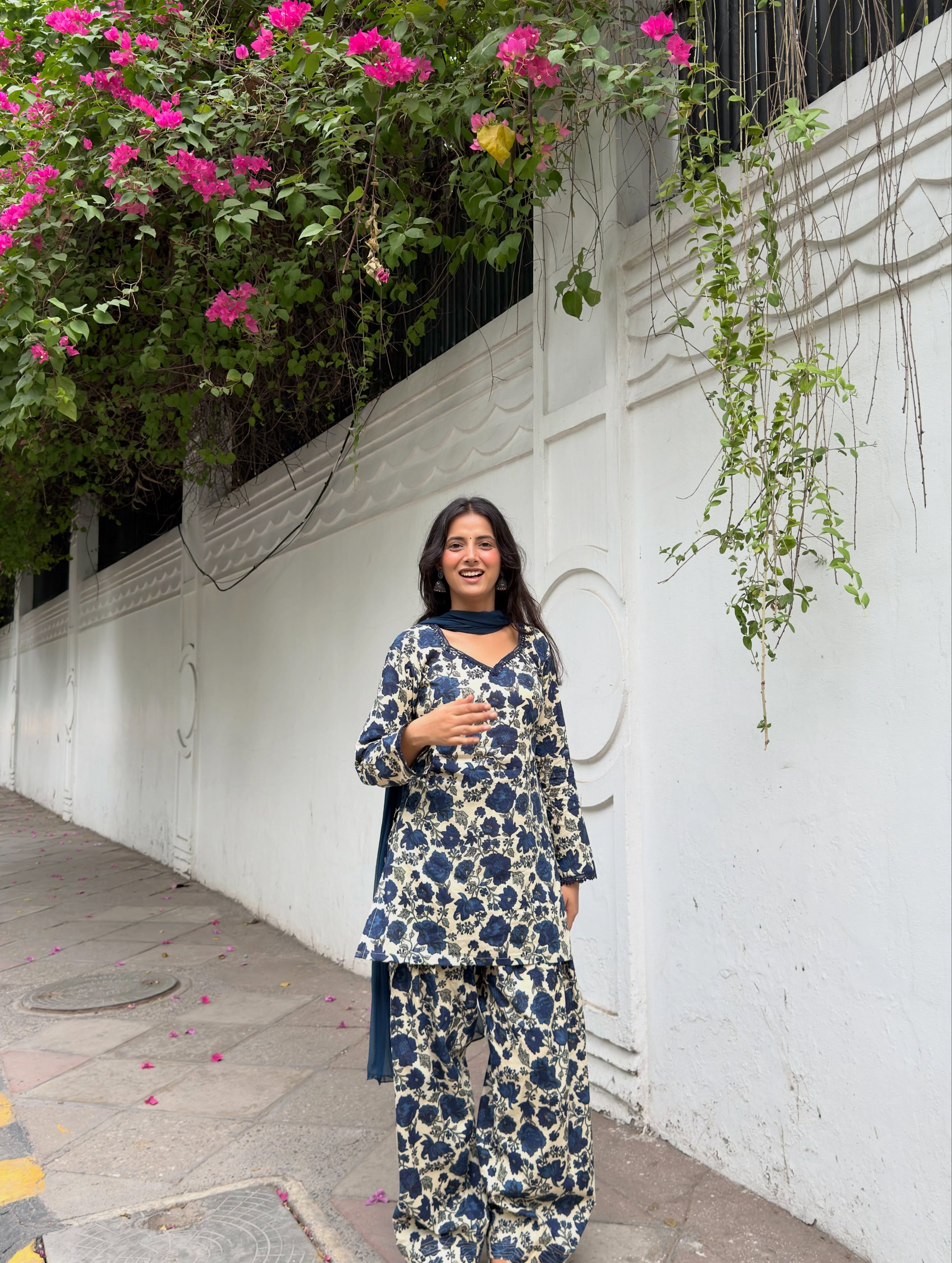 Noor-e-Navy Floral Cotton Farshi Suit Set