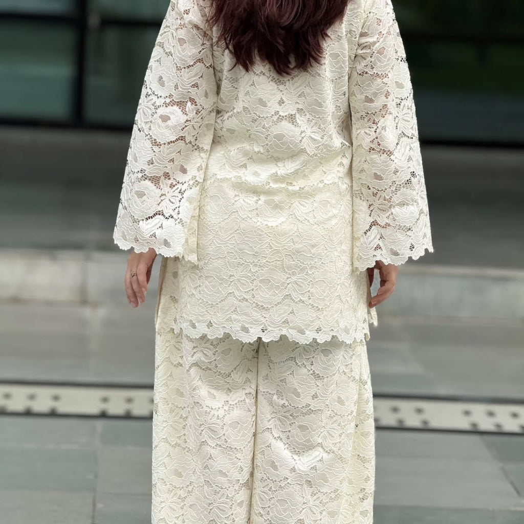 Mahnoor Elite  Ivory Lace Farshi Set