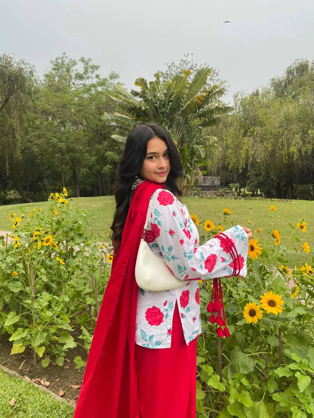 Rose Pankhuri Farshi Suit Set