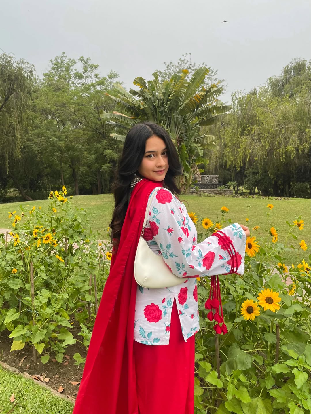 Rose Pankhuri Farshi Suit Set