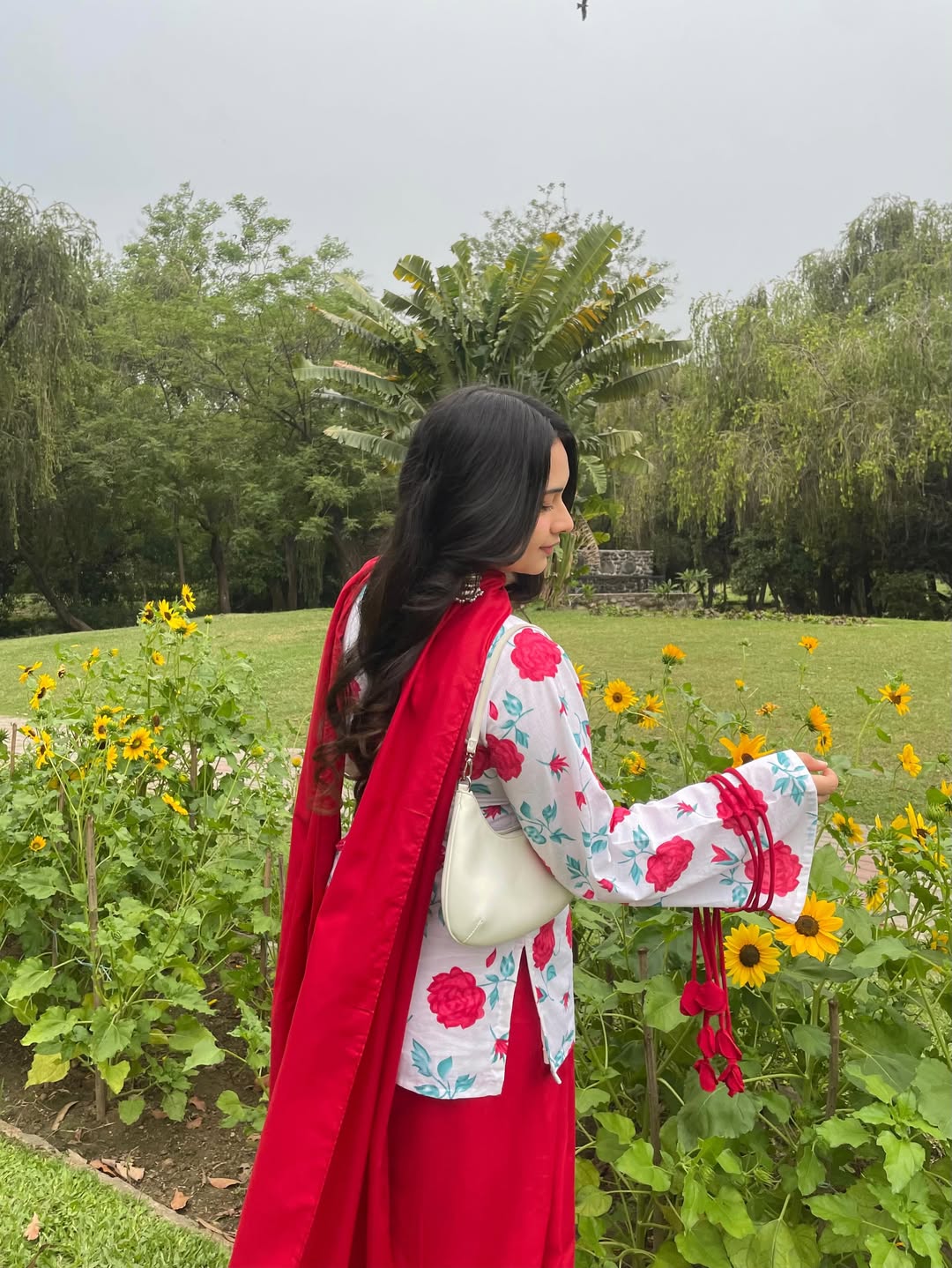 Rose Pankhuri Farshi Suit Set