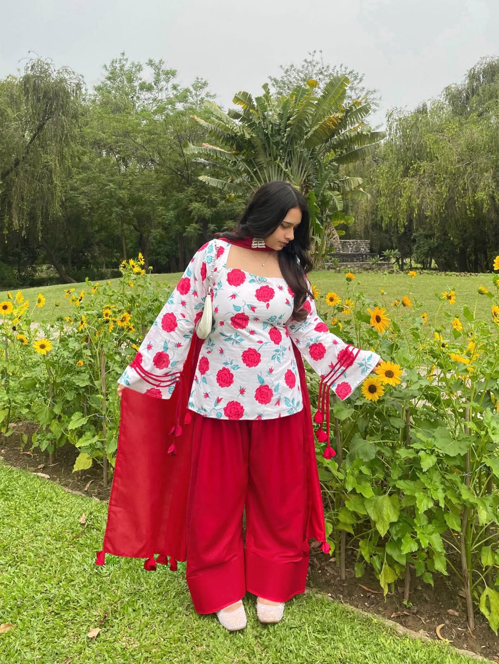 Rose Pankhuri Farshi Suit Set