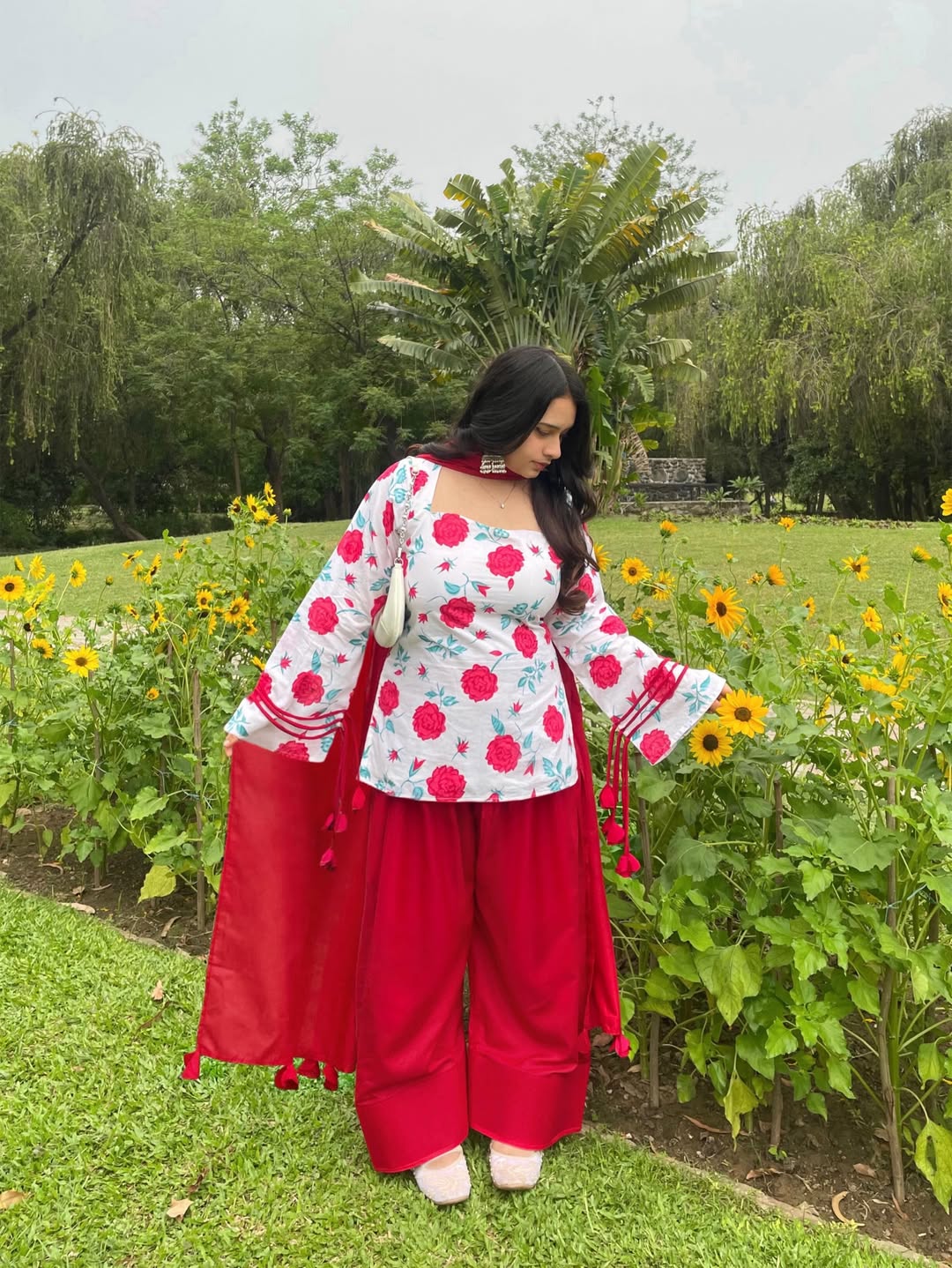 Rose Pankhuri Farshi Suit Set