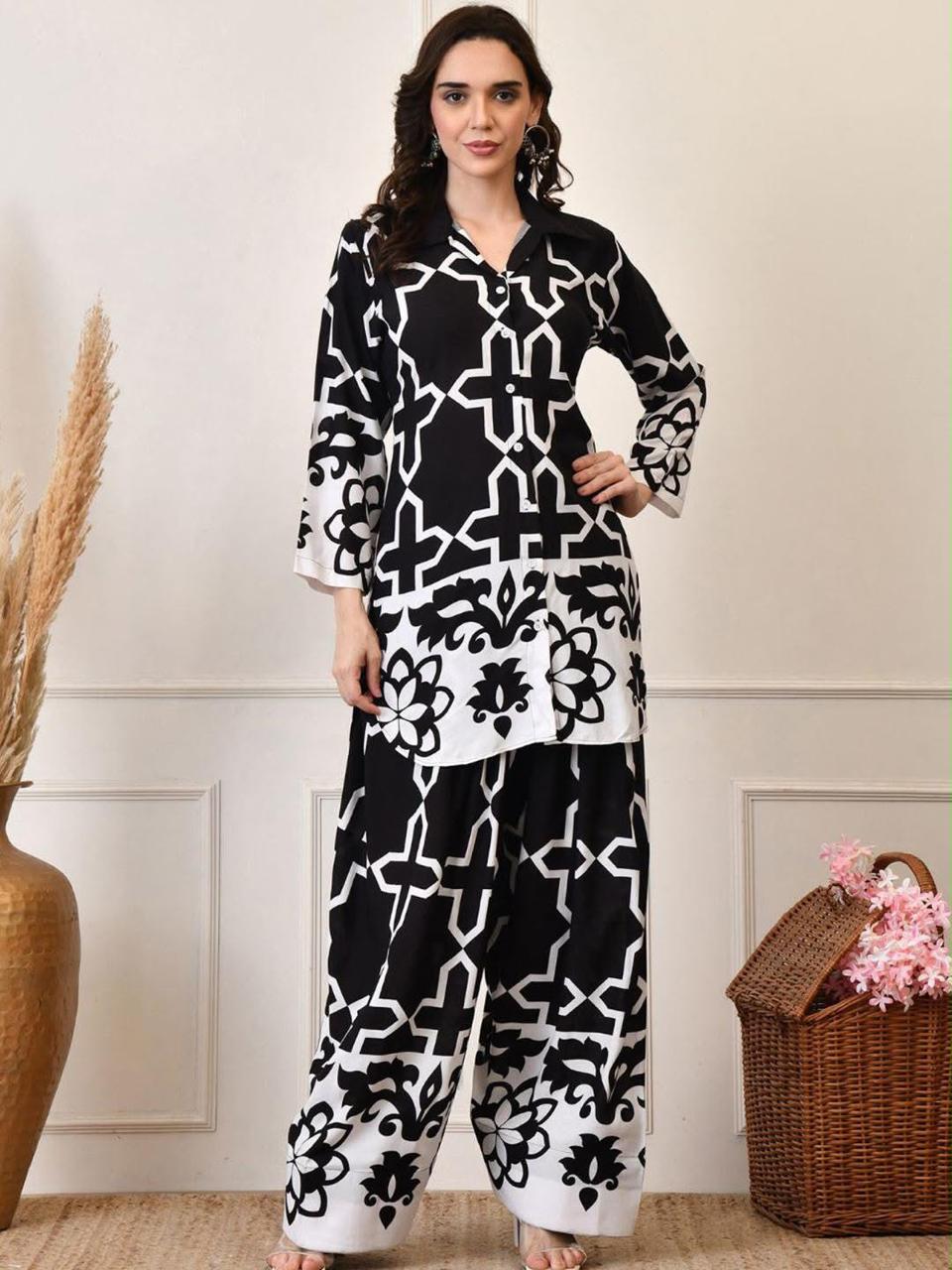 Zariya Black & White Daftar Farshi