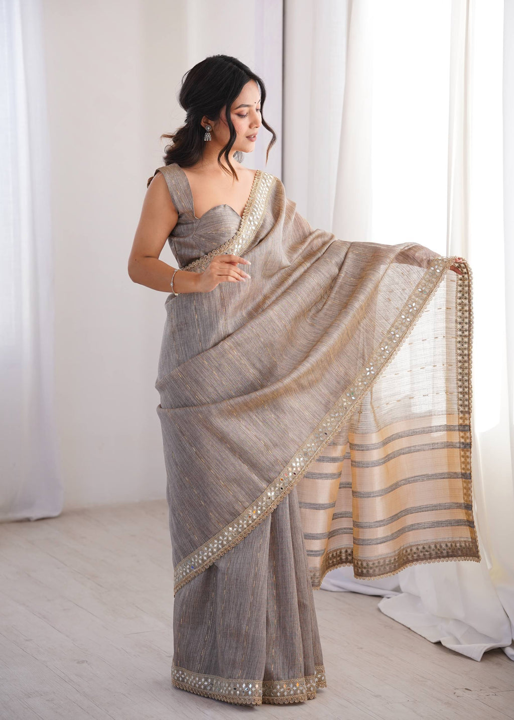 Gulnaar Grace Blush Elegance Saree