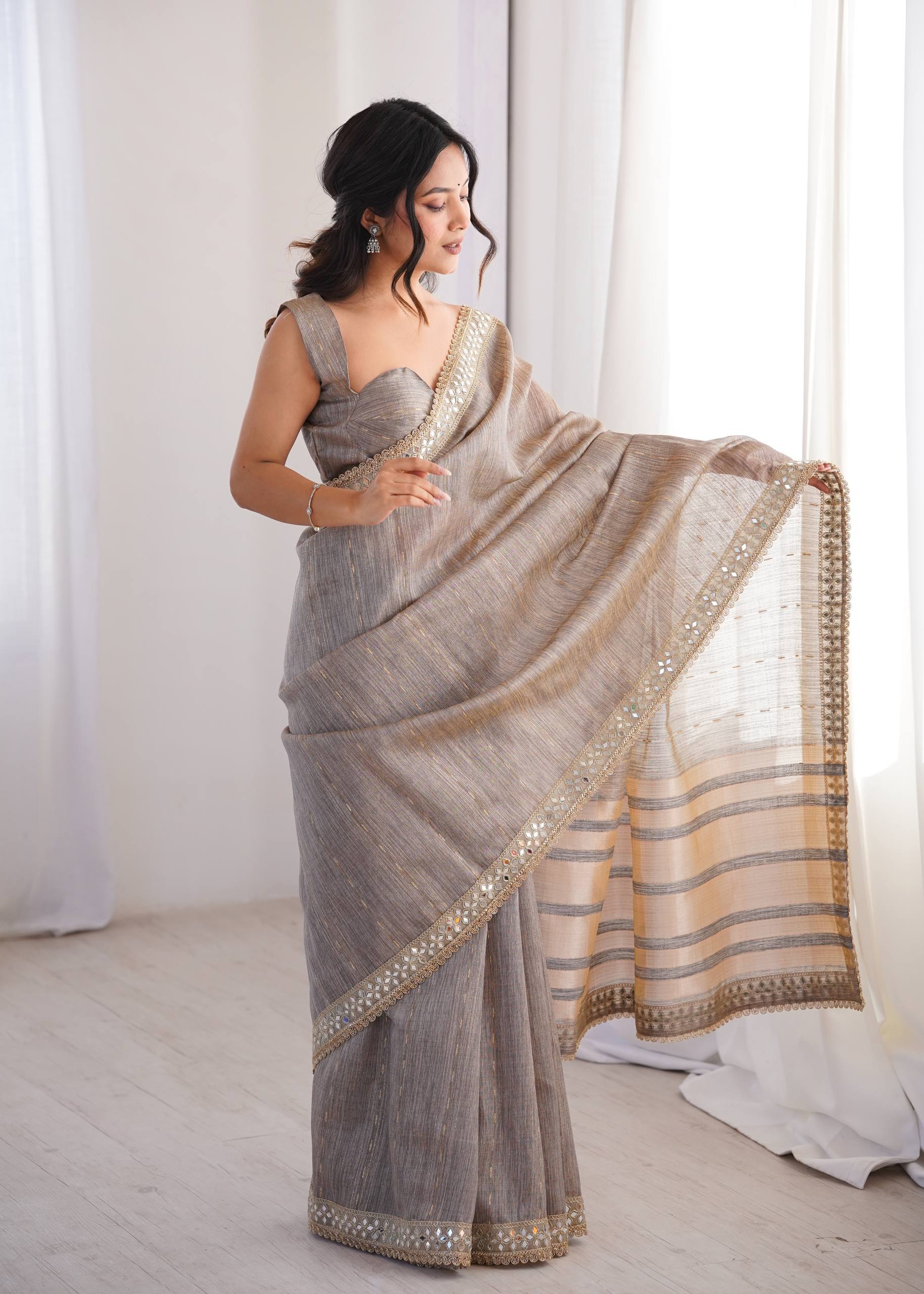 Gulnaar Grace Blush Elegance Saree