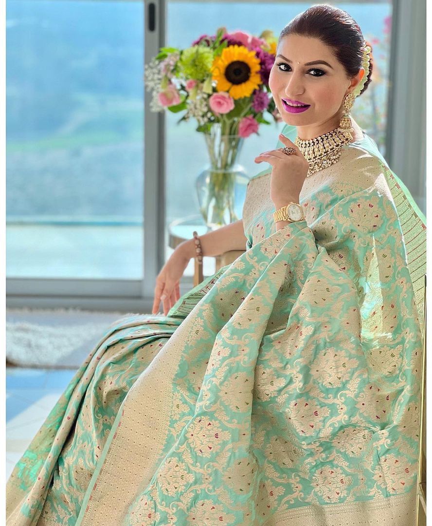 Mint Riwaayat – Timeless Pastel Banarasi Saree